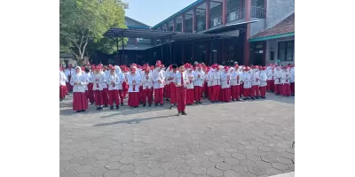 Kegiatan Upacara Bendera